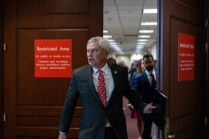 national-archives-turns-over-nearly-4,000-pages-of-biden-records-for-impeachment-inquiry
