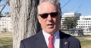 senator-rand-paul-declares-himself-‘never-nikki’-for-2024-(video)