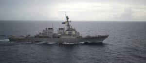 fact-check:-does-this-video-show-a-us-military-ship-that-was-attacked-by-the-houthis?