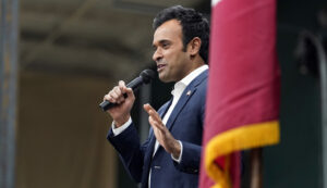 vivek-ramaswamy-suspends-2024-campaign-and-says-he’ll-endorse-trump