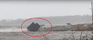video-shows-moment-record-high-tide-washed-away-historic-fishing-shack