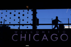 faa-investigating-minor-collision-of-two-planes-at-chicago-airport