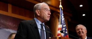 chuck-grassley-in-hospital-for-infection