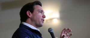 desantis-bet-big-on-iowa,-but-trump-still-won-by-30-points.-so-what-now?