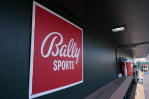 amazon-invests-in-diamond-sports-regional-networks,-expanding-empire