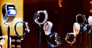 the-apple-watch-series-9-and-ultra-2-ban-is-back-on