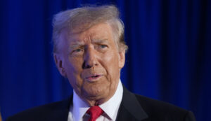 trump-cries-election-interference-with-critique-of-haley’s-centrist-appeal-in-new-hampshire