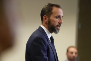 judge-spares-jack-smith-from-contempt-despite-filing-in-paused-trump-case