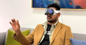 apple’s-vision-pro-headset-shows-the-future-of-computing-is-bulky-and-weird
