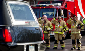 thieves-raid-firetruck-for-$10,000-worth-of-equipment-outside-grocery-store
