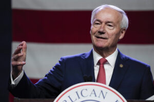 asa-hutchinson-endorses-nikki-haley-after-dropping-out-of-gop-primary
