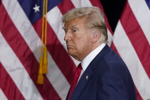 florida-republican-files-proposal-to-create-$5-million-fund-that-could-alleviate-trump-legal-fees