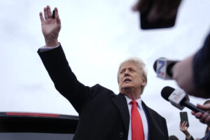 trump-predicts-‘big-loss’-for-nikki-haley-in-two-person-race-for-new-hampshire