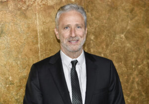 jon-stewart-returns-to-the-daily-show-as-monday-night-host