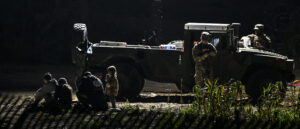 gop-governors-back-texas’-‘constitutional-right-to-self-defense’
