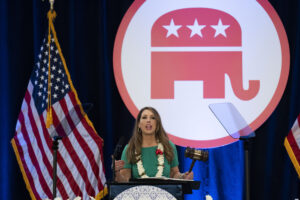 rnc-withdraws-resolution-to-declare-trump-nominee-following-backlash
