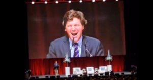savage:-tucker-carlson-tells-canadian-dictator-justin-trudeau-to-“go-back-to-cuba”-(video)