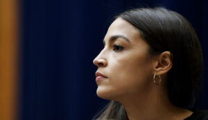 sounding-the-alarm:-aoc-tries-to-cash-in-on-‘squad’-member’s-gop-backed-democratic-challenger