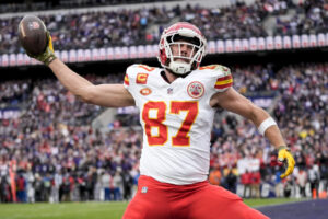 mahomes,-kelce-are-headed-to-the-super-bowl-after-chiefs-shut-down-ravens-17-10