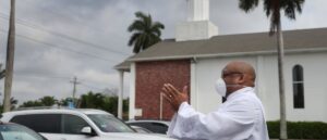 religious-communities-coped-better-during-covid-19-pandemic,-studies-show