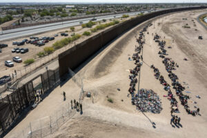take-our-border-back-convoy-expected-to-draw-700,000-protesters
