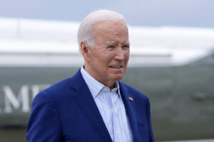 white-house-won’t-say-if-biden-will-drink-east-palestine-water-during-visit