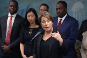democratic-gov.-healey-slammed-for-closing-rec-center-in-black-neighborhood-to-house-immigrants