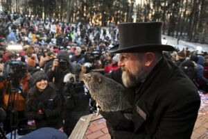 groundhog-day:-punxsutawney-phil-predicts-early-spring