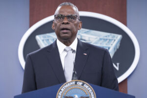 lloyd-austin-will-tell-congress-about-his-decision-to-keep-cancer-and-hospital-stay-secret