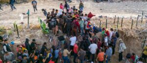 illegal-immigration-‘surge’-will-put-‘downward-pressure’-on-wages-for-years,-cbo-says