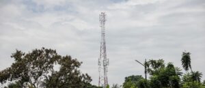 thieves-somehow-made-off-with-a-200-foot-tall-am-radio-tower:-report