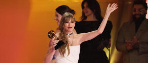 fact-check:-no,-video-does-not-show-taylor-swift-with-a-trump-flag-at-2024-grammys
