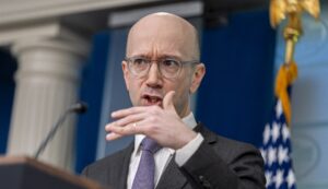 white-house-doesn’t-commit-to-release-of-biden-interview-transcript-with-robert-hur