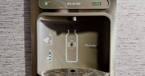 those-‘bottles-saved’-counters-on-water-filling-stations-are-way-off.-does-it-matter?
