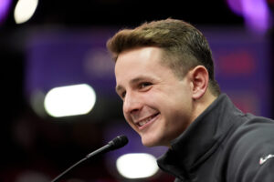 super-bowl-2024:-san-francisco-49ers-quarterback-shares-bible-passage-he-reads-‘every-single-day’