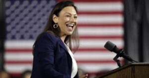 florida-democrat-party-chair-nikki-fried-doesn’t-know-whether-biological-men-can-give-birth-(video)
