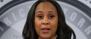judge-says-fani-willis’-disqualification-‘possible’-given-evidence-presented-by-trump-co-defendant