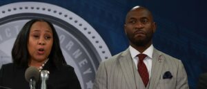 judge-delivers-setback-to-fani-willis’-attempt-to-avoid-testifying