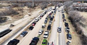 youtube-livestreamers-made-money-‘hunting’-for-migrants-along-the-us-border