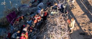 number-of-migrant-encounters-at-southern-border-hits-new-january-record