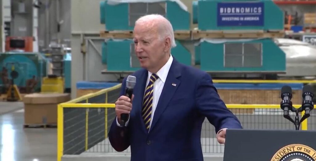 another-lie!-joe-biden-claims-he-saw-the-pittsburgh-bridge-collapse-(video)-|-the-gateway-pundit-|-by-cristina-laila