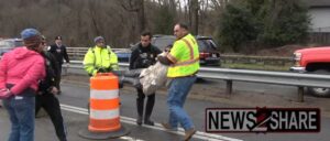 video-shows-construction-crew-help-cops-remove-climate-protesters-from-road-leading-into-dc