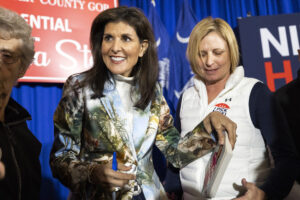 nikki-haley-shows-no-signs-of-slowing-down-despite-calls-to-end-campaign-–-washington-examiner