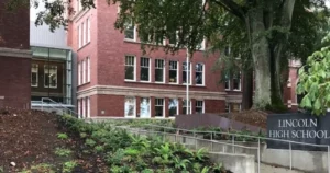 students-in-seattle-public-school-told-love-of-reading-and-writing-is-‘white-supremacy’