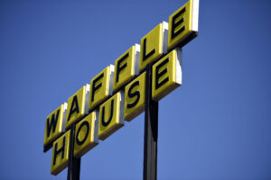 indianapolis-waffle-house-shooting-kills-one-and-injures-five-–-washington-examiner