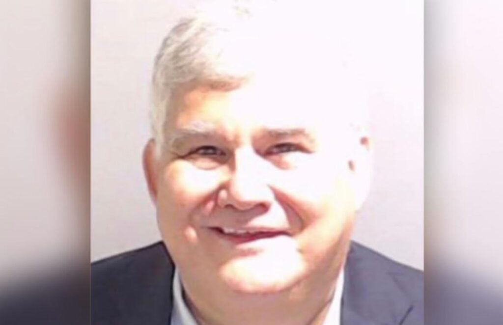 epic!-former-georgia-gop-chair-david-shafer-trolls-fani-willis-with-mugshot-after-he-turns-self-in-at-fulton-county-jail-|-the-gateway-pundit-|-by-cristina-laila