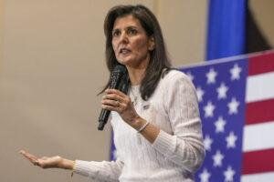 nikki-haley-pours-cold-water-on-dropout-speculation:-‘what’s-the-rush?’-–-washington-examiner
