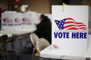 early-voting-paused-in-chicago-to-remove-democratic-judicial-candidate-from-ballot