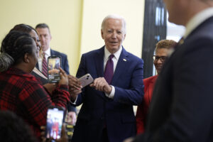 biden-appears-confused-at-la-event-when-reporter-asks-about-reelection-–-washington-examiner