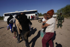 ‘civil-war’-narrative-is-false,-texas-officials,-border-patrol-union-say-–-washington-examiner